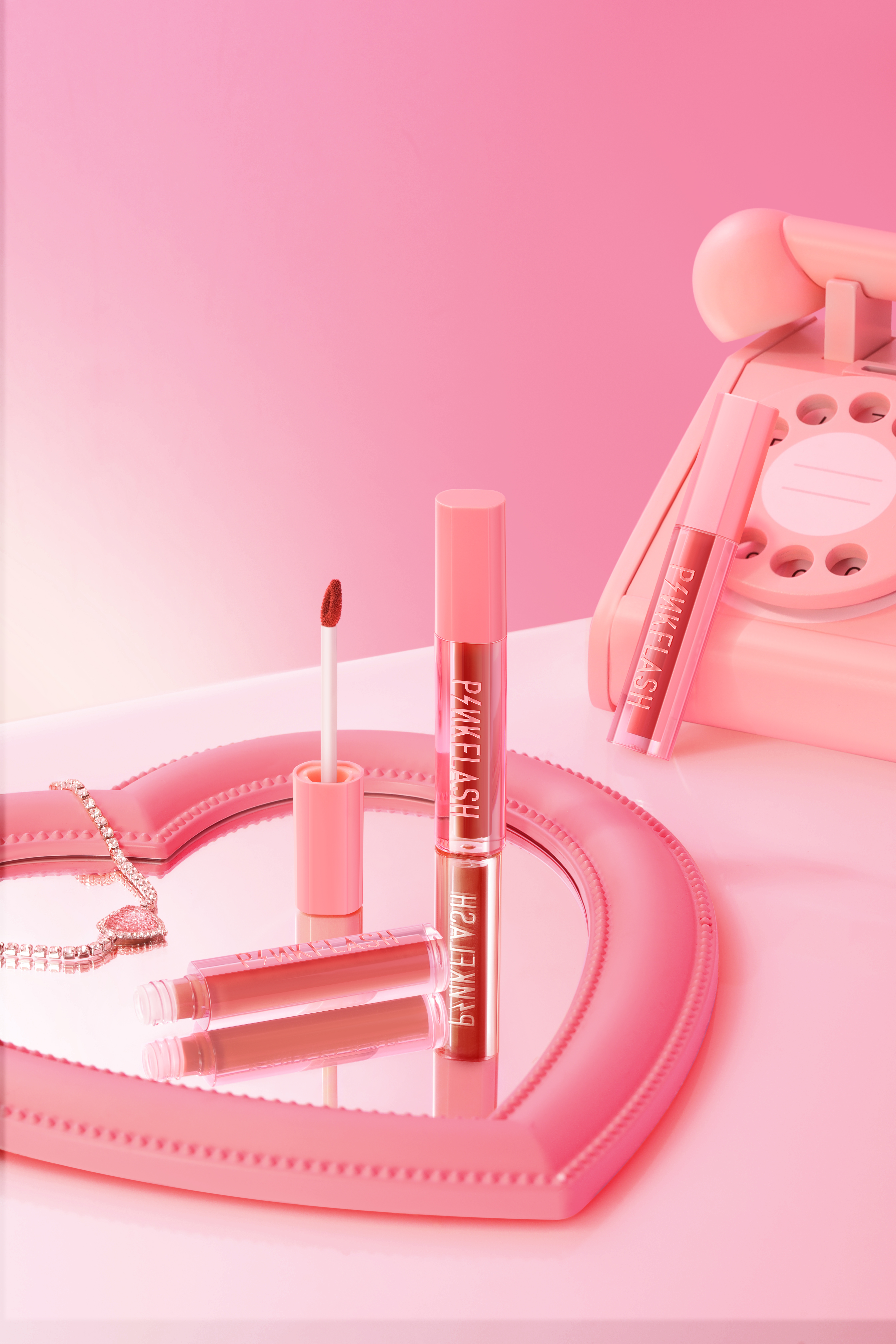 PINKFLASH跨境专供唇彩哑光不沾杯易上色雾面唇釉彩妆批发 PF-L07