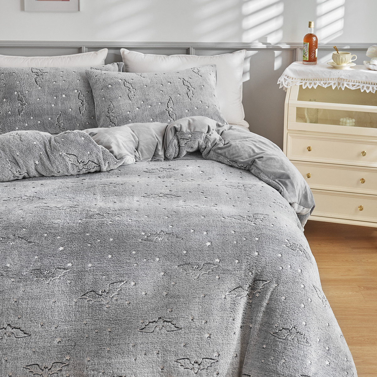 跨境家纺欧美床上用品外贸卡通动物系列夜光法兰绒被套枕套三件套