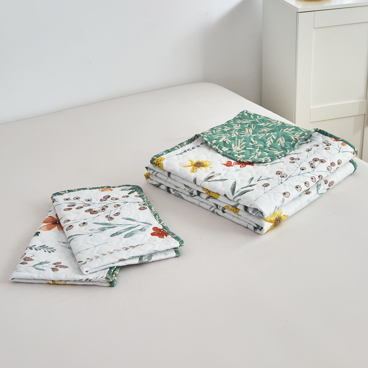 外贸跨境供货欧美亚马逊速卖通床上用品纯棉花草夹棉被子床盖套件