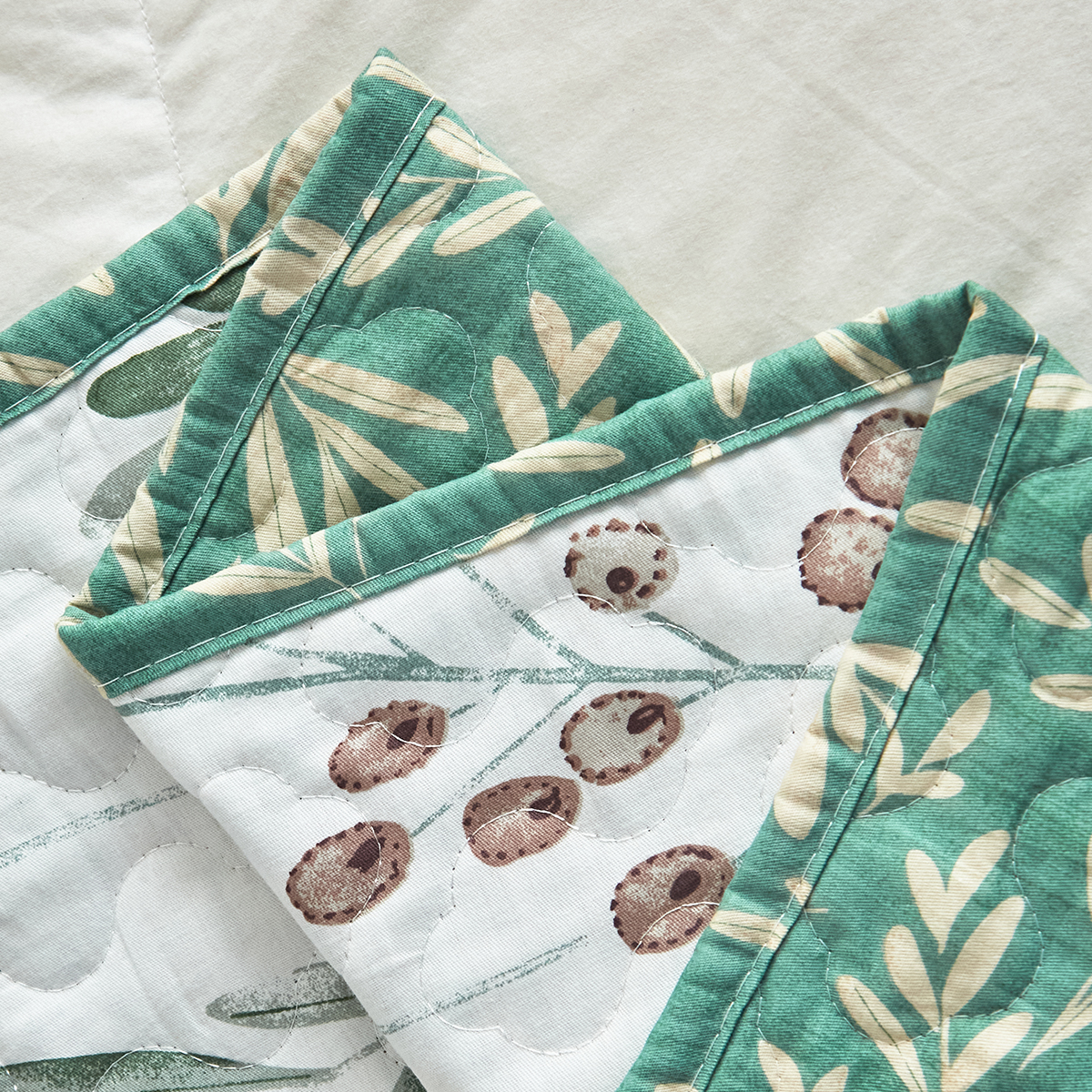 外贸跨境供货欧美亚马逊速卖通床上用品纯棉花草夹棉被子床盖套件