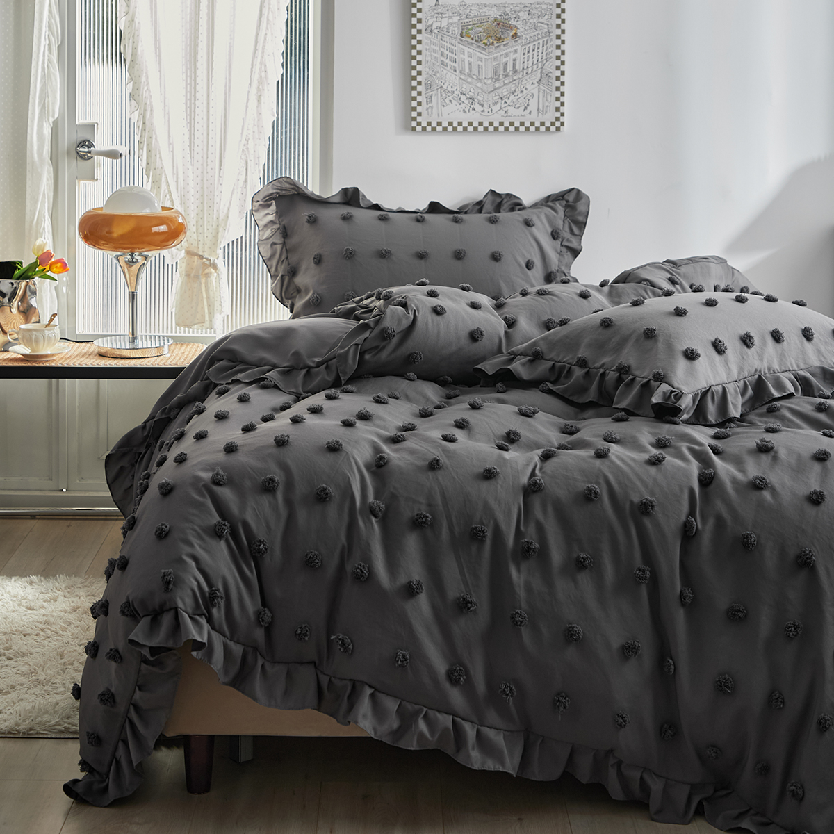 跨境速卖通床上用品工艺款纯色剪花点点毛球球荷叶边外贸三件套